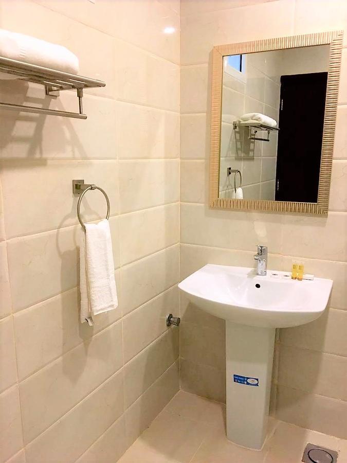 Towlan Al Rawdah Aparthotel Рияд Екстериор снимка